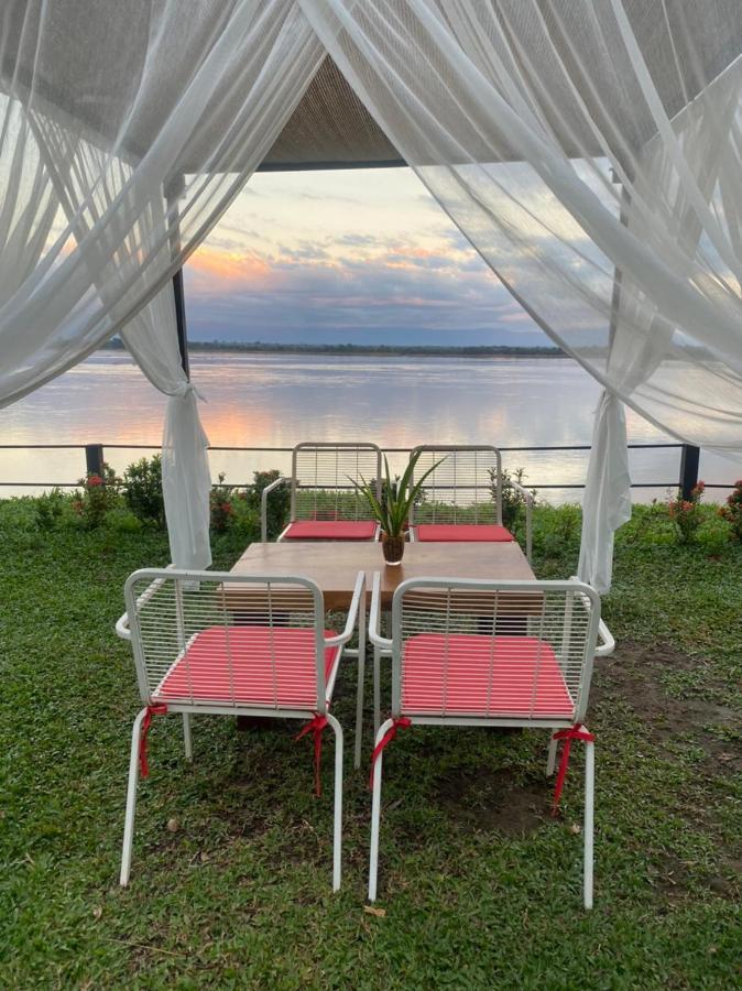 The Riviera Champasak Hotel Bagian luar foto