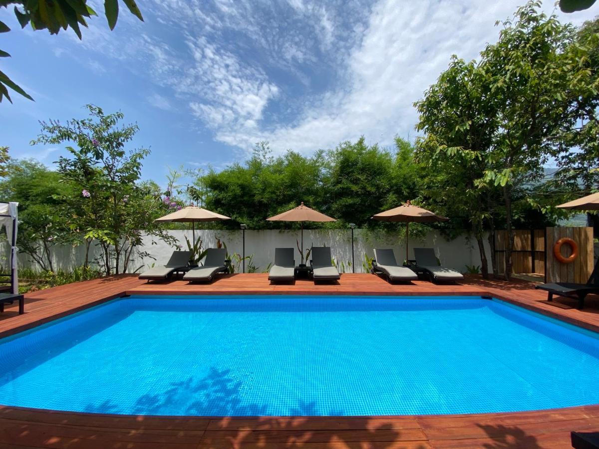 The Riviera Champasak Hotel Bagian luar foto